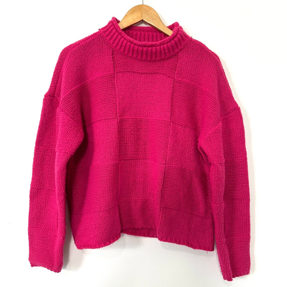 Chunky Knit Pink Sweater Cropped Boxy Cozy Checkerboard Minimalist Barbiecore M